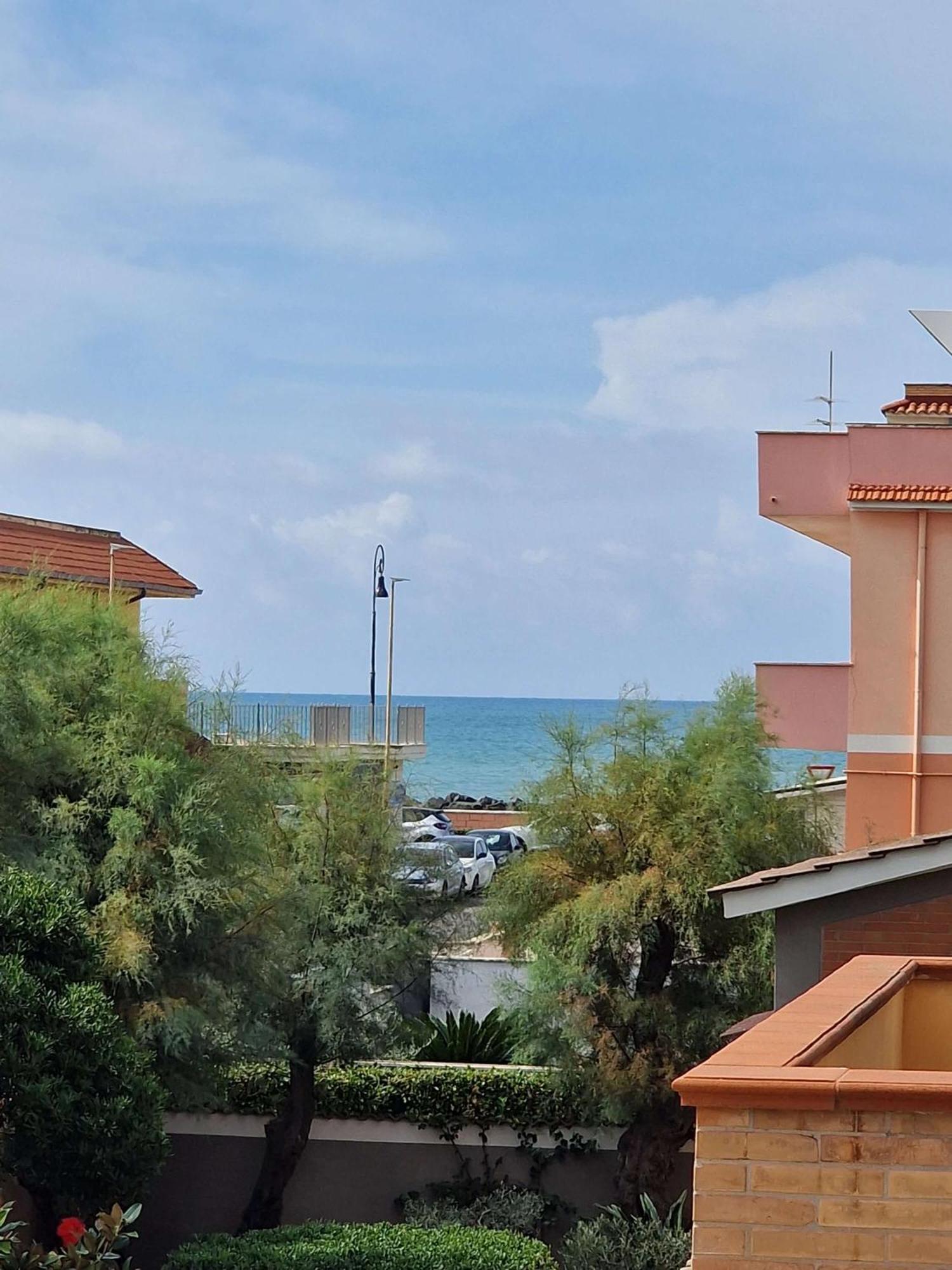 דירות פיומיצ'ינו Vista Mare House מראה חיצוני תמונה