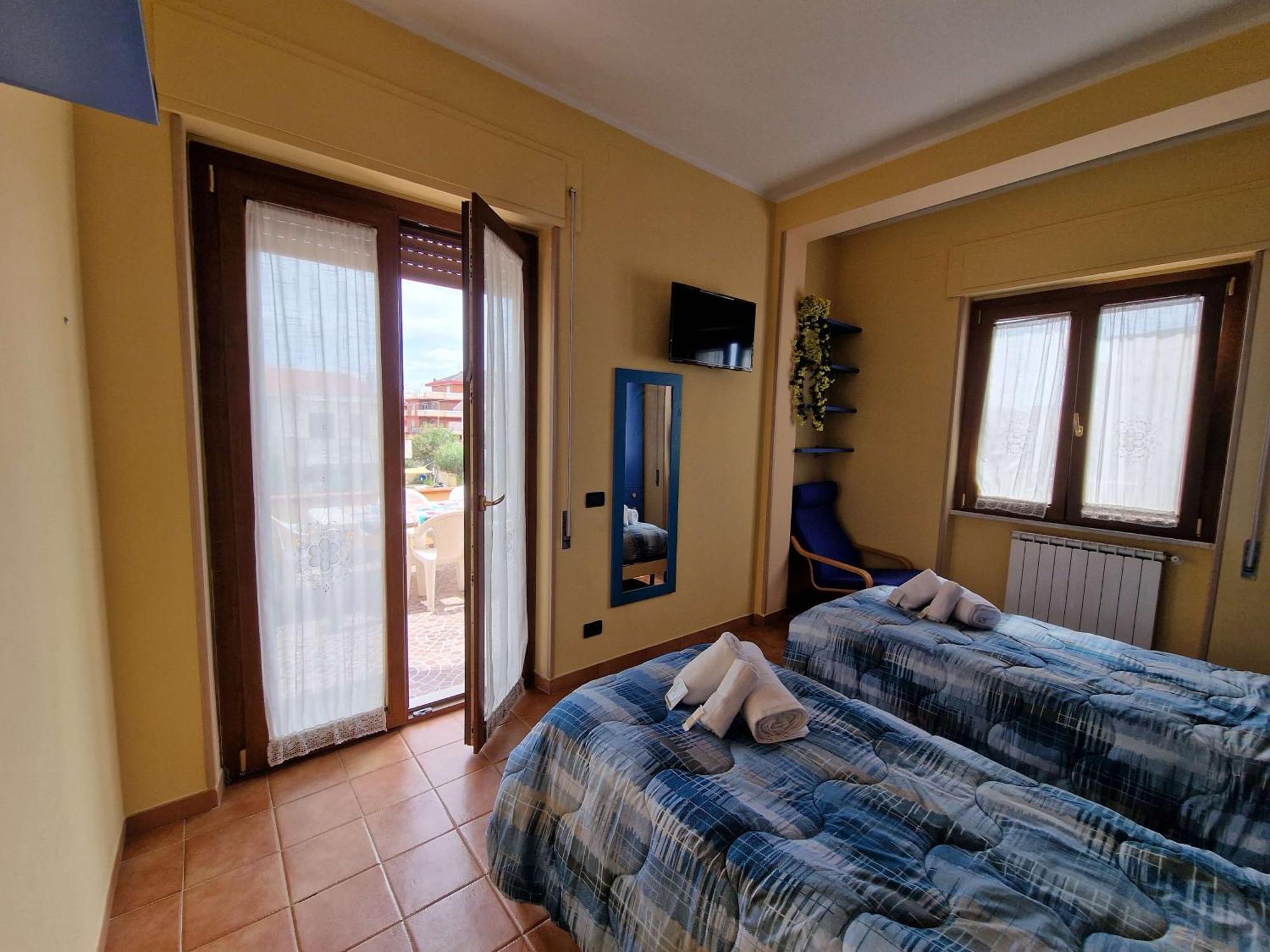 דירות פיומיצ'ינו Vista Mare House מראה חיצוני תמונה